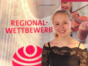 Helen Bialonski beim Regionalwettbewerb "Jugend musiziert" 2023 in Ibbenbüren