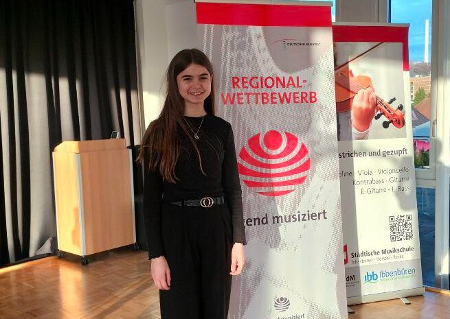 Maria Schlichtmann beim Regionalwettbewerb "Jugend musiziert" 2023 in Ibbenbüren